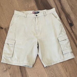 Chaps Ralph Lauren Men's Tan Cargo Shorts - Size 34 - EUC